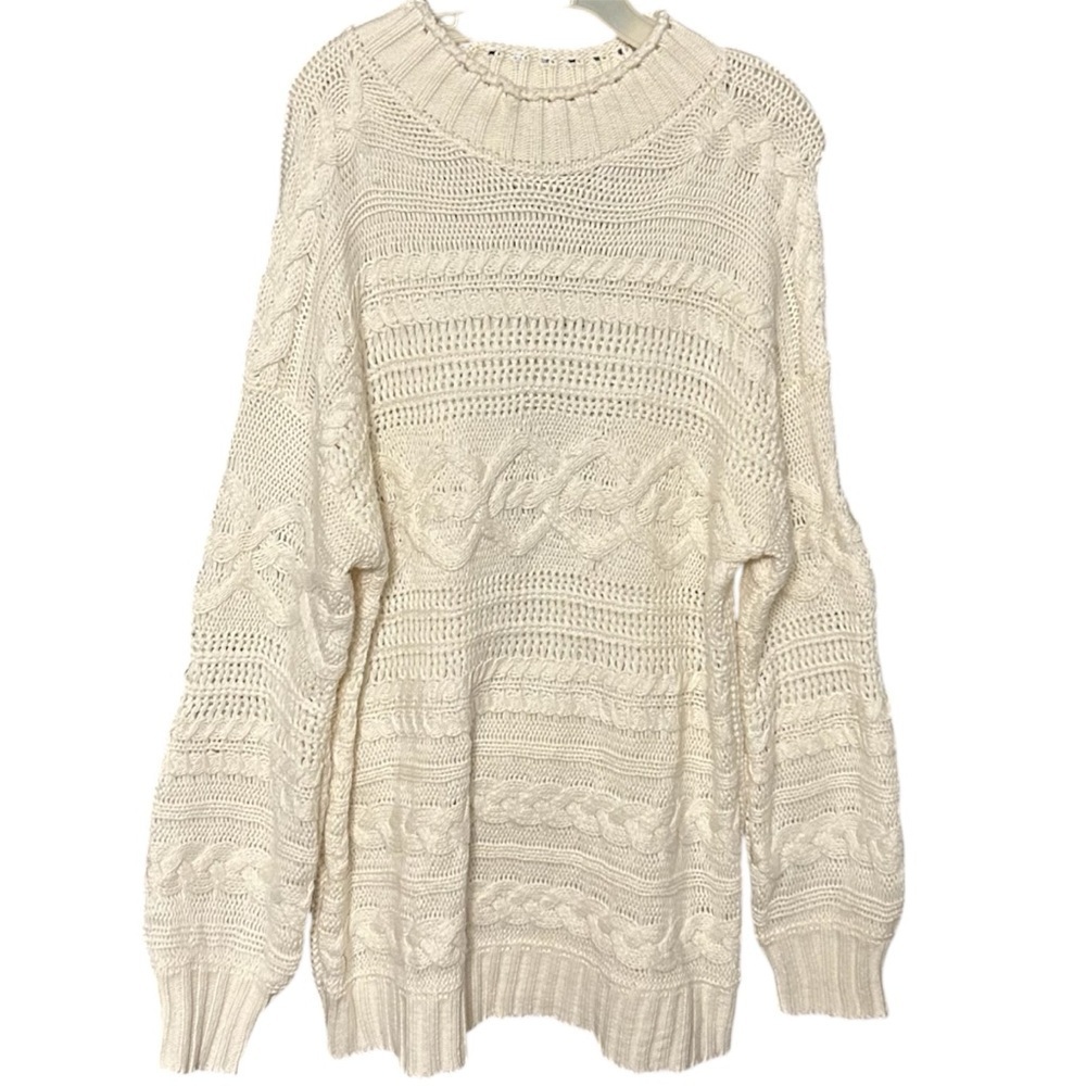 Simple White Textured Knit Sweater